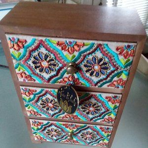 New Beautiful Wooden jewelry box with 3 drawers